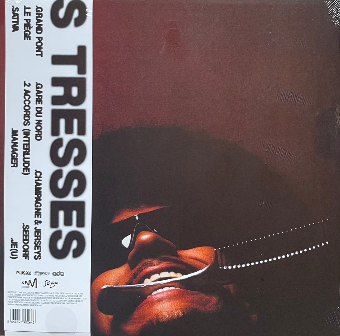 Yvnnis - L'Afro ou les tresses